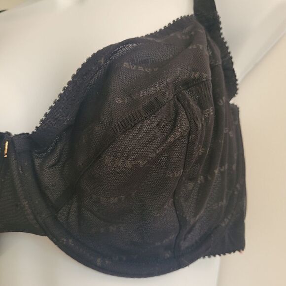 Savage ×Fenty black bra and panties - Picture 3 of 8